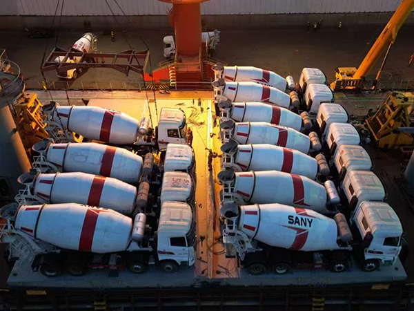 GLOBAL CONSTRUCTION MACHINERY TRANSPORTATION